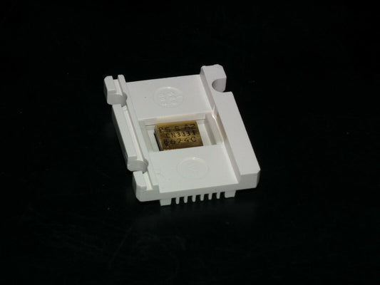 Genuine Plessey CN333F Integrated Circuit NOS - NEW Clansman PRC-320 RT320 IC