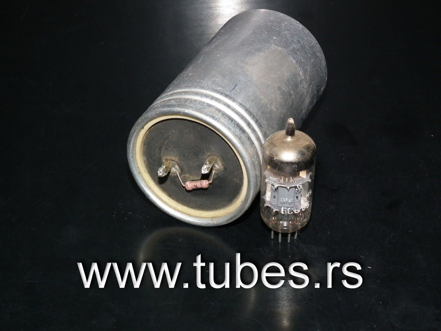 One vintage PIO RC capacitor 18uF 220V Made in Hungary in 80s