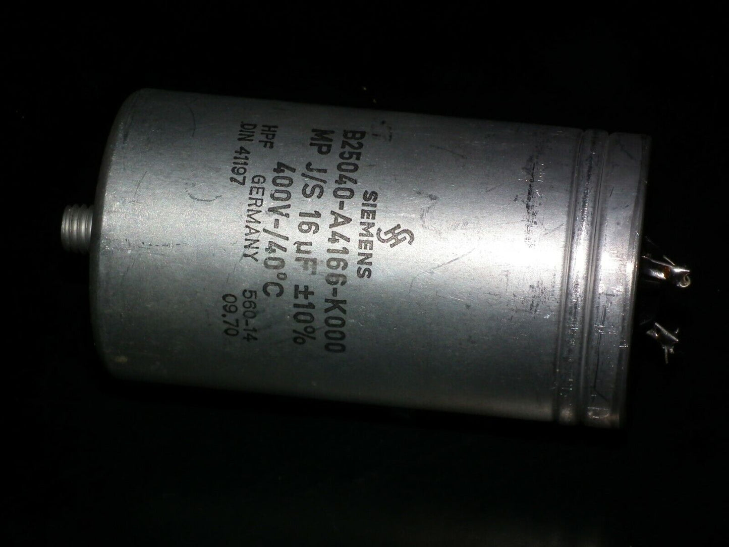 One vintage Siemens PIO capacitor 16u 400V Klangfilm Made in West Germany 1970