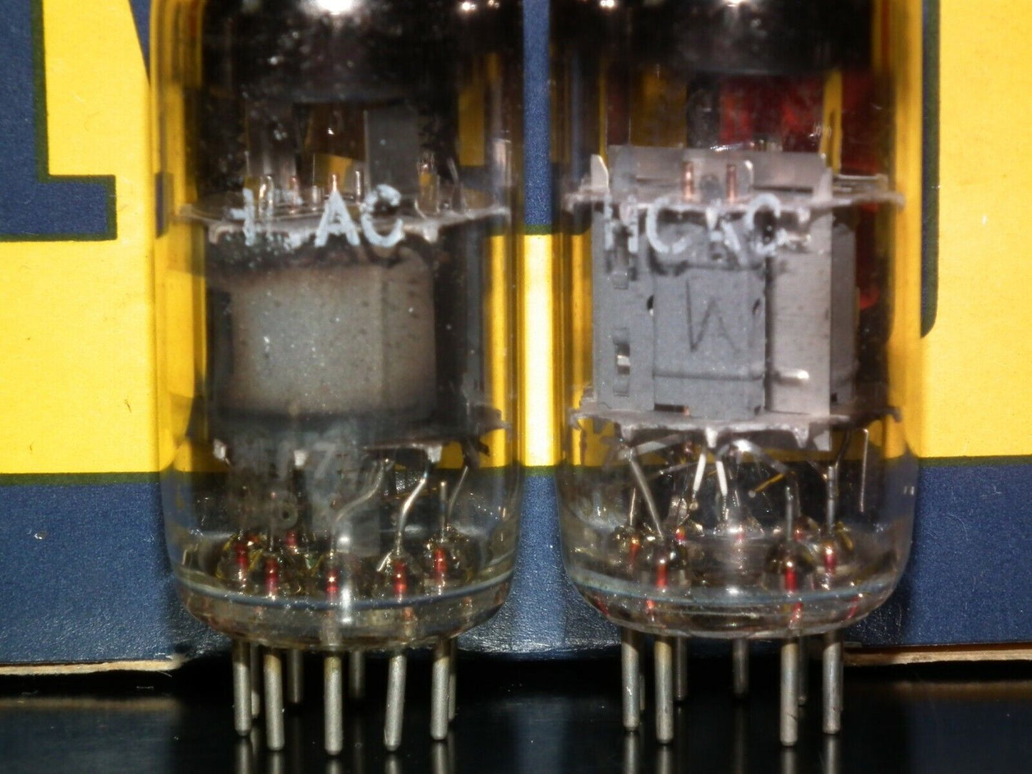 One PCF82 Valvo tube NOS NIB 9U8 9U8A 9EA8