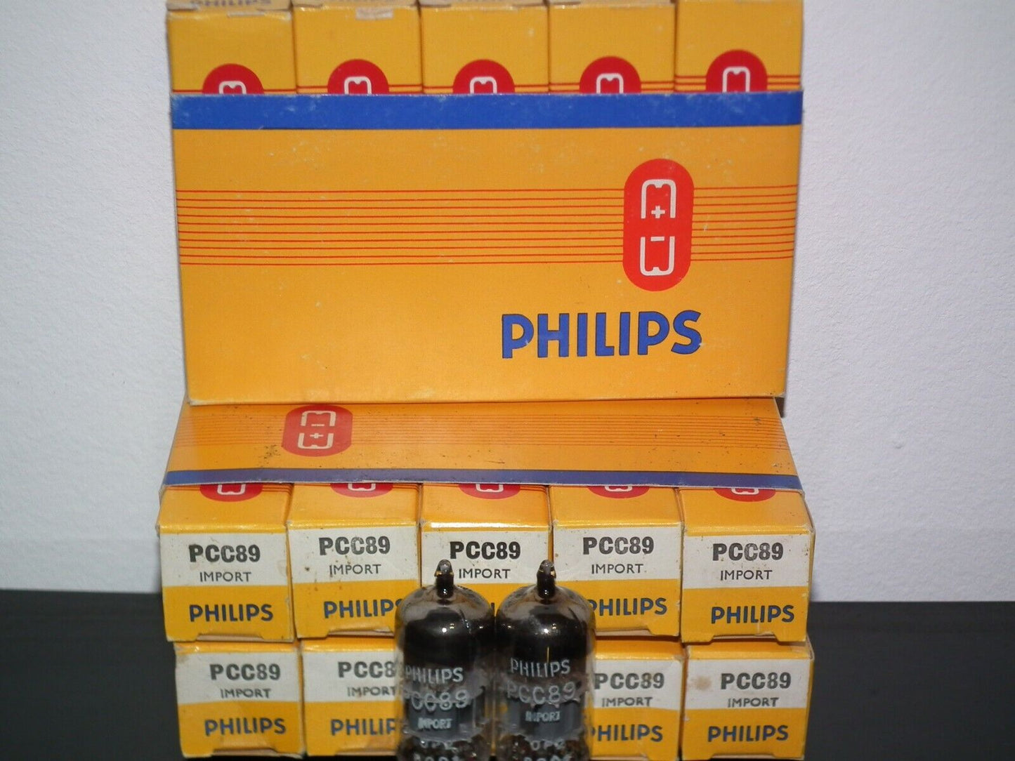 PCC89 7FC7 Philips Matched Pair NOS NIB Mullard Blackburn production 1970