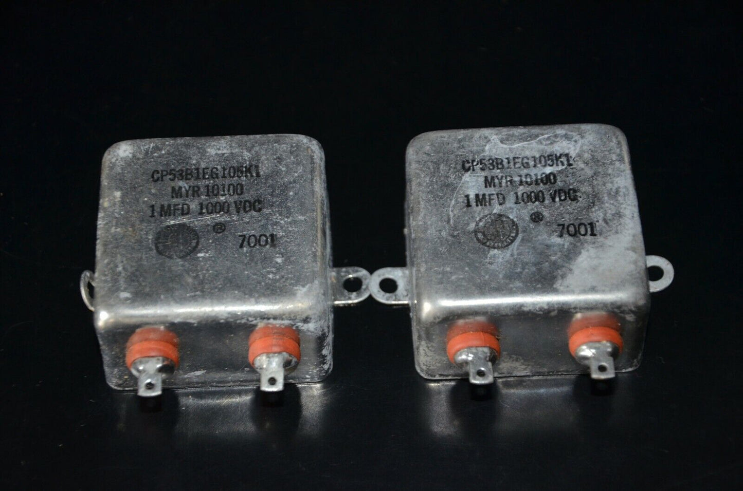 NOS WEST CAP SPRAGUE PIO hermetically sealed capacitor 1u 1000V CP53B1EG105K1