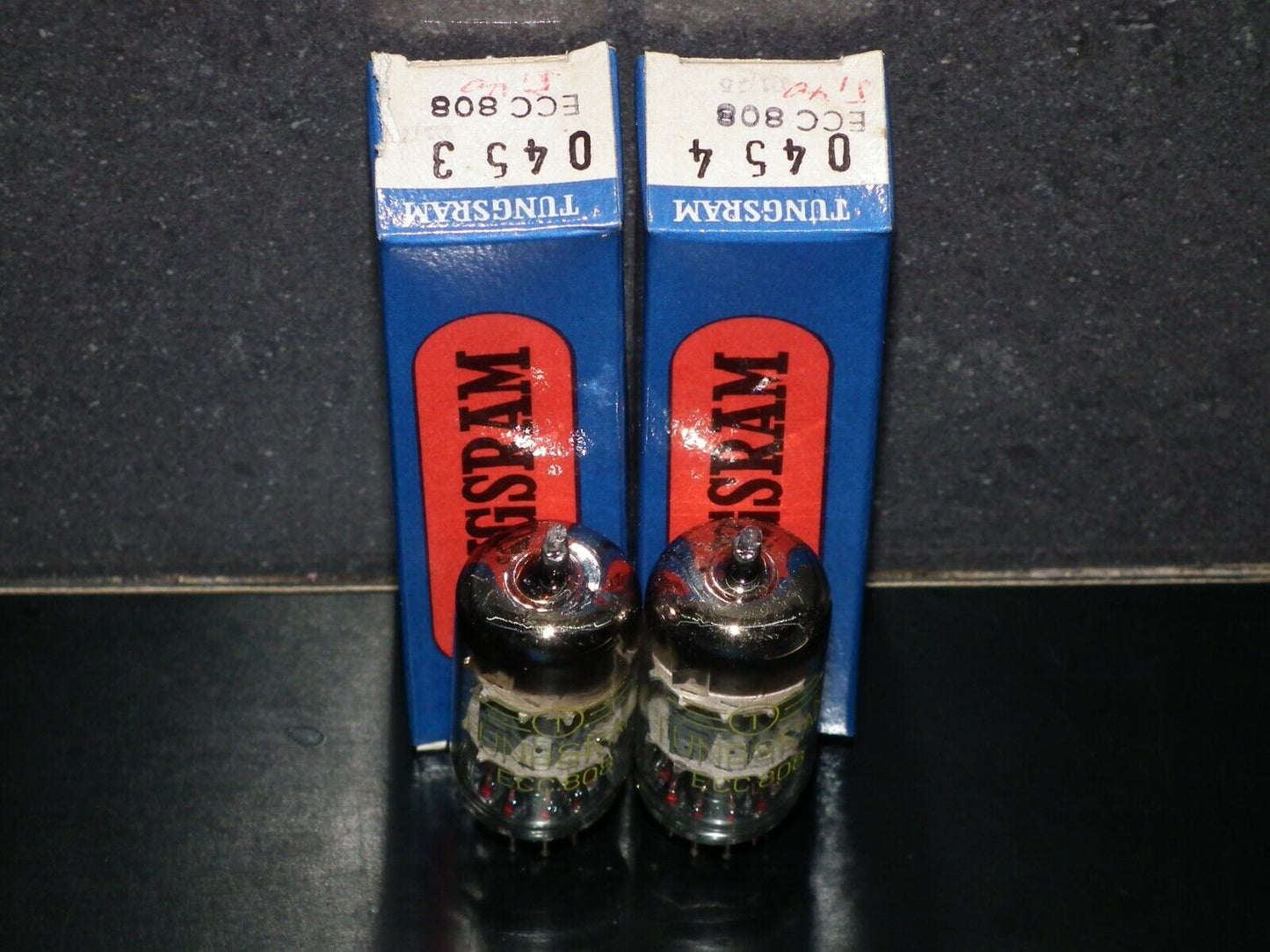 ECC808 Tungsram Hungary NOS NIB Platinum Matched pair Made in 1973 The same code