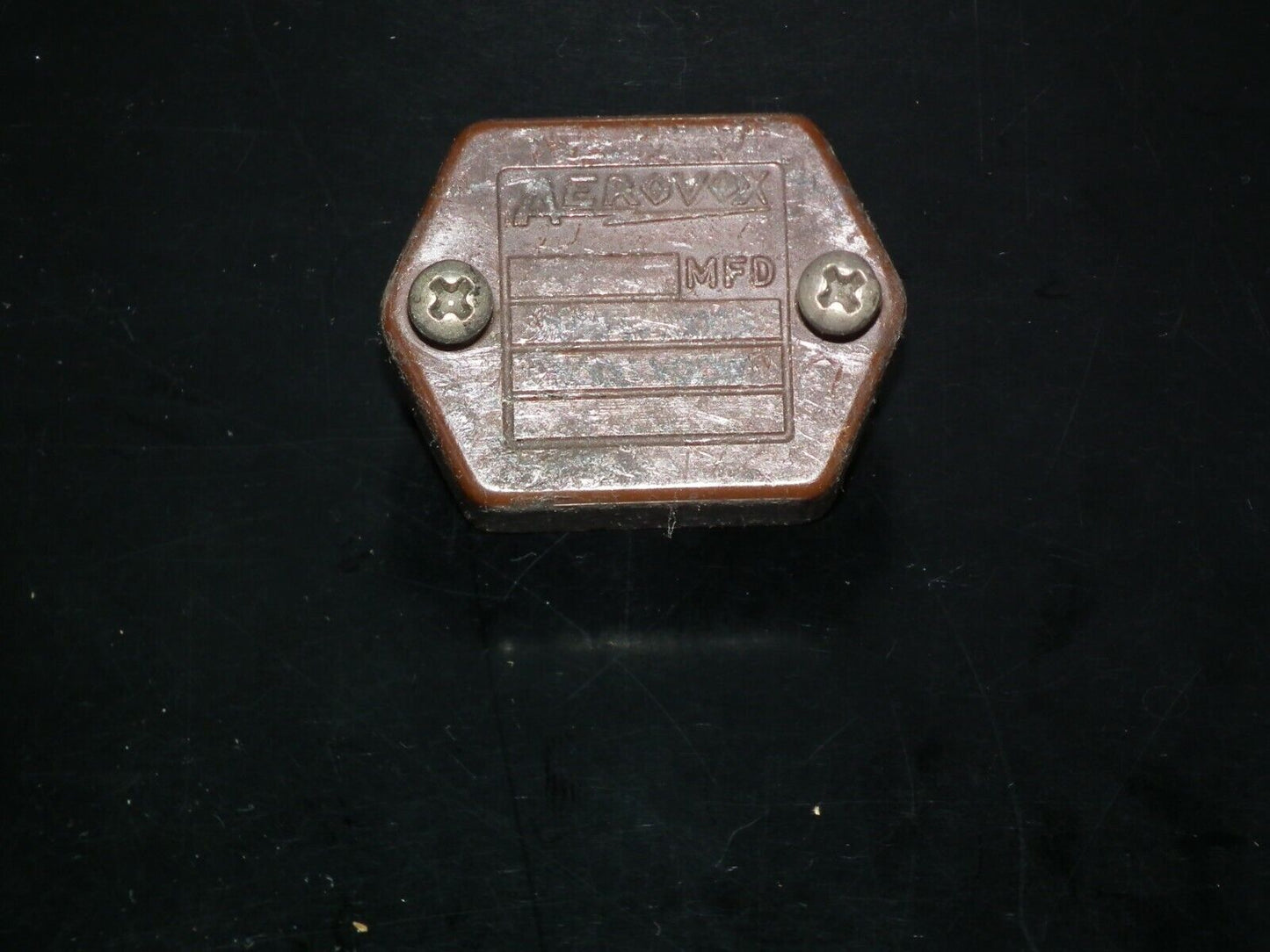 Aerovox vintage MICA Capacitor 300pF 1200V / 2400V Ham radio Tube audio Used