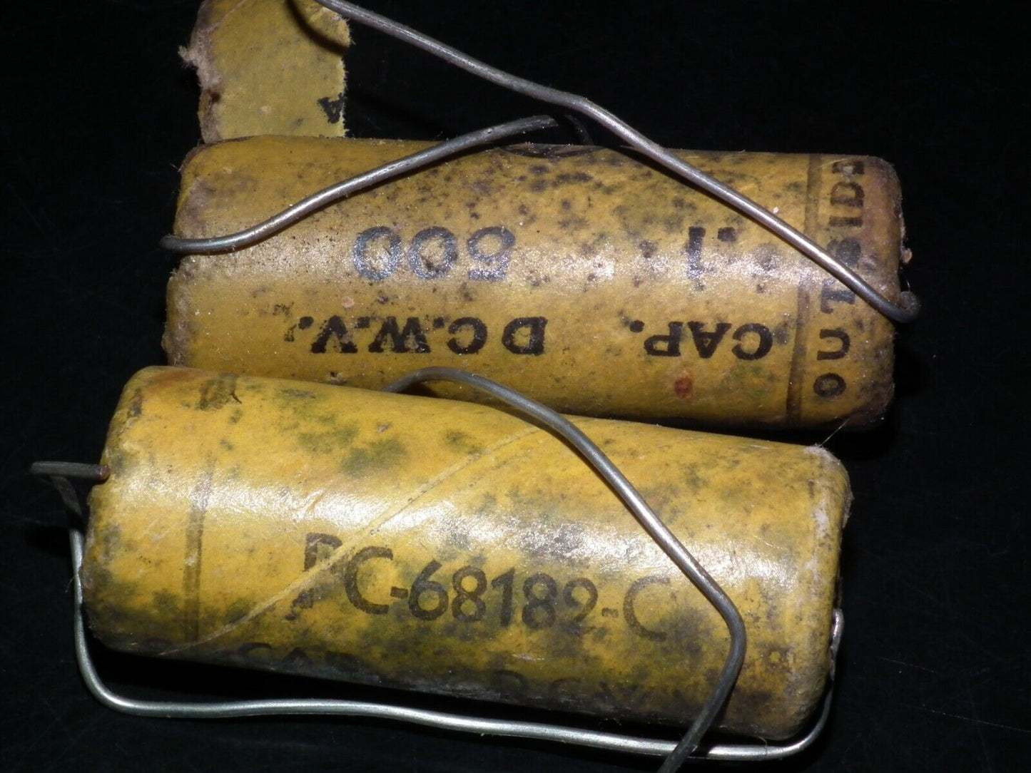Two vintage Aerovox capacitors 0.1uF 500V NOS Guitar Amp MICAMOLD WAX PAPER
