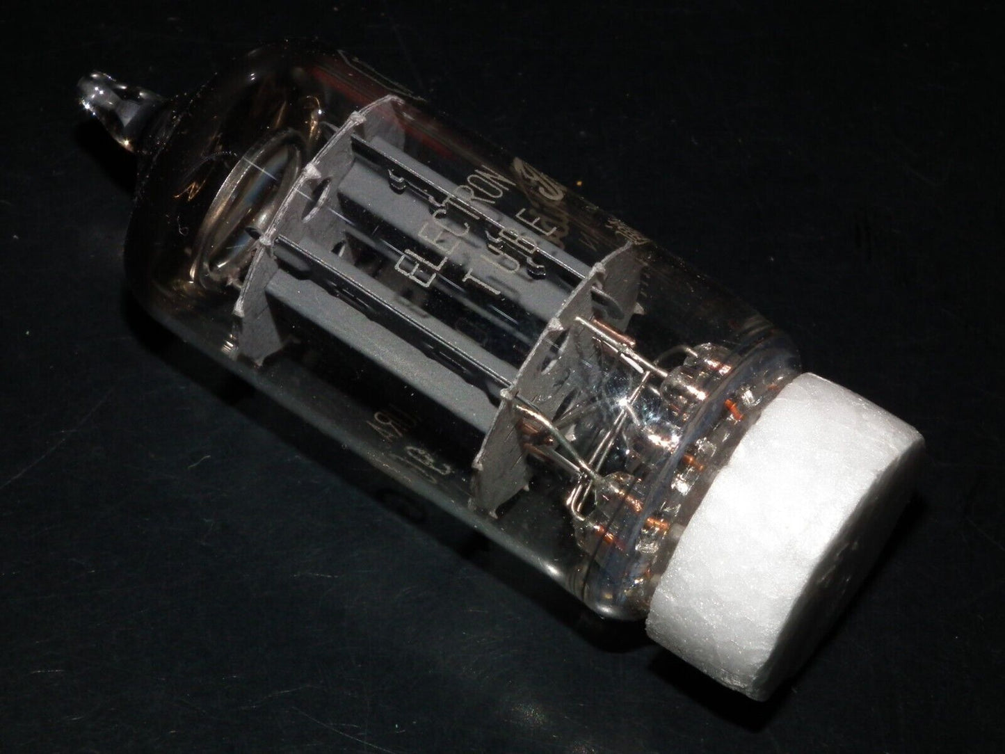 One (1 pcs) ECC82 12AU7 Toshiba Japan, NOS NIB Made back in 60s RARE LONG ANODES