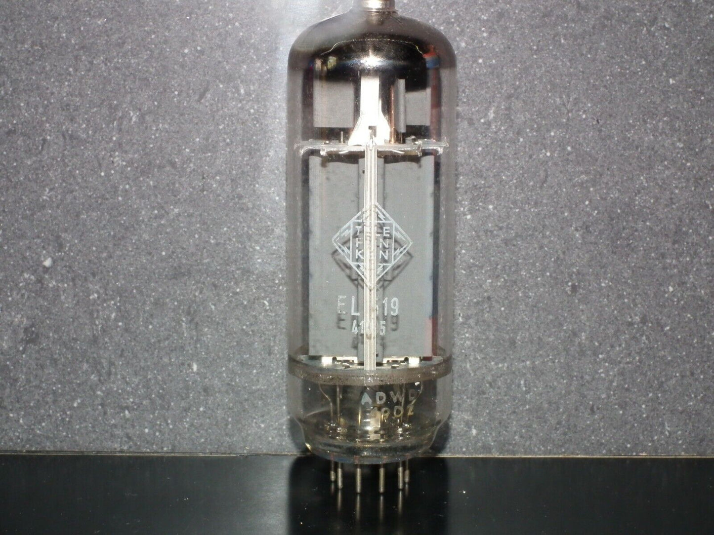 EL519 6KG6 Telefunken Philips Triple Mica NOS NIB One Piece STRONG 240mA