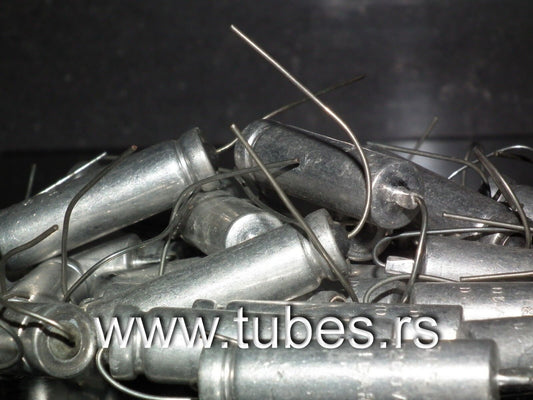 Two vintage ICAR electrolytic capacitors 200uF 10V NOS Made in Italy in 1971