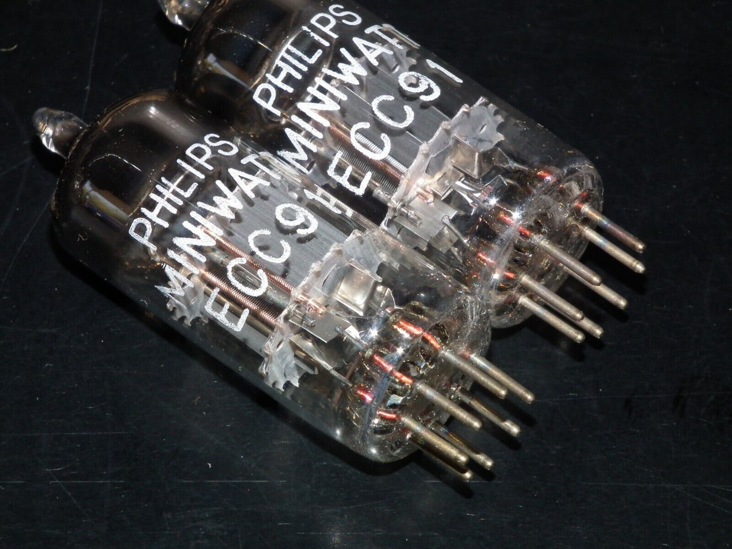 ECC91 Mullard NOS Rebranded Philips Miniwatt 1967