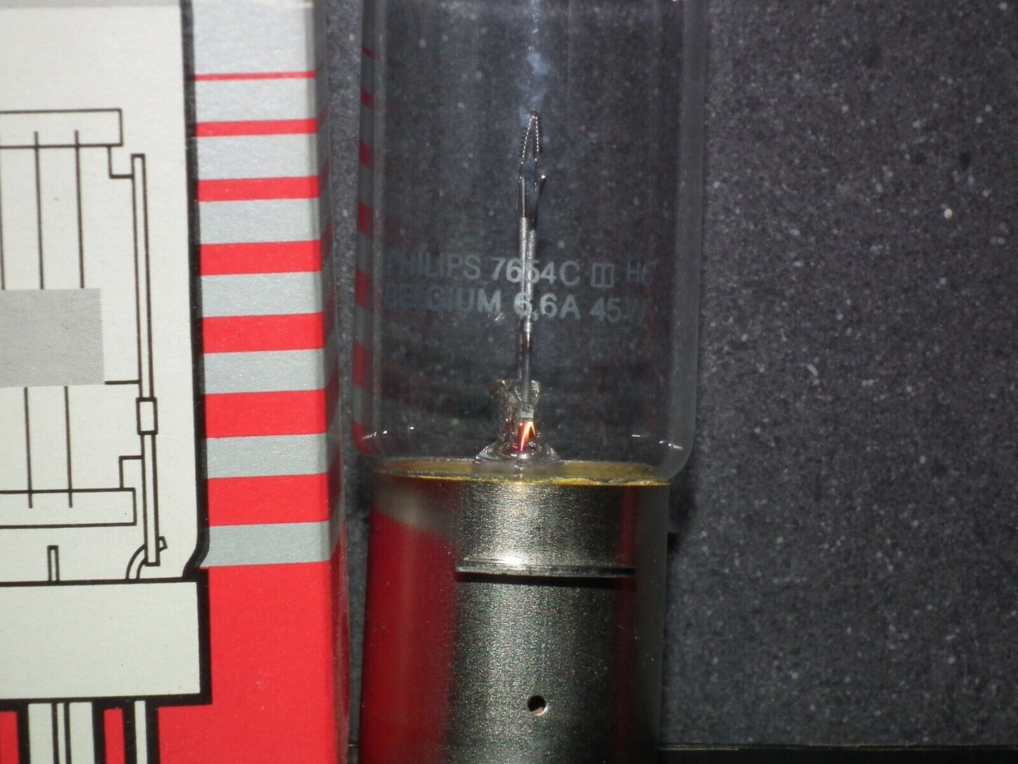 Genuine Philips Bulb 7668C 100W 6.6A P28s NOS Made in Belgium Airfield Lamp