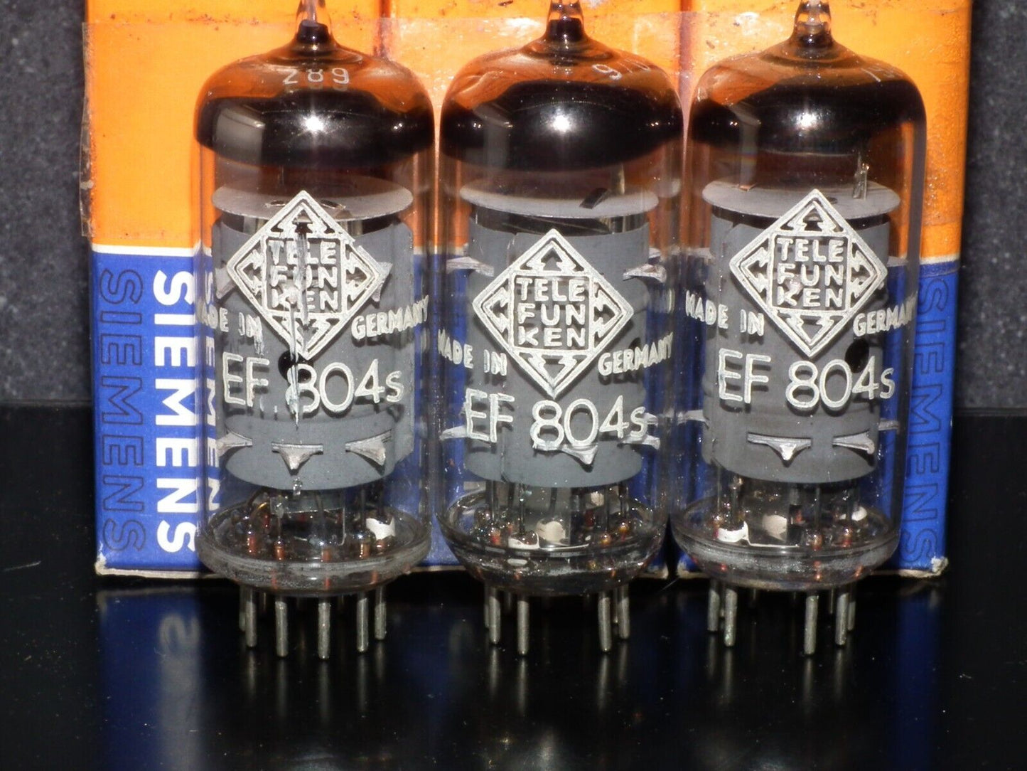 Telefunken EF804S NOS NIB Microphone pentode, low noise, no microphonics Siemens