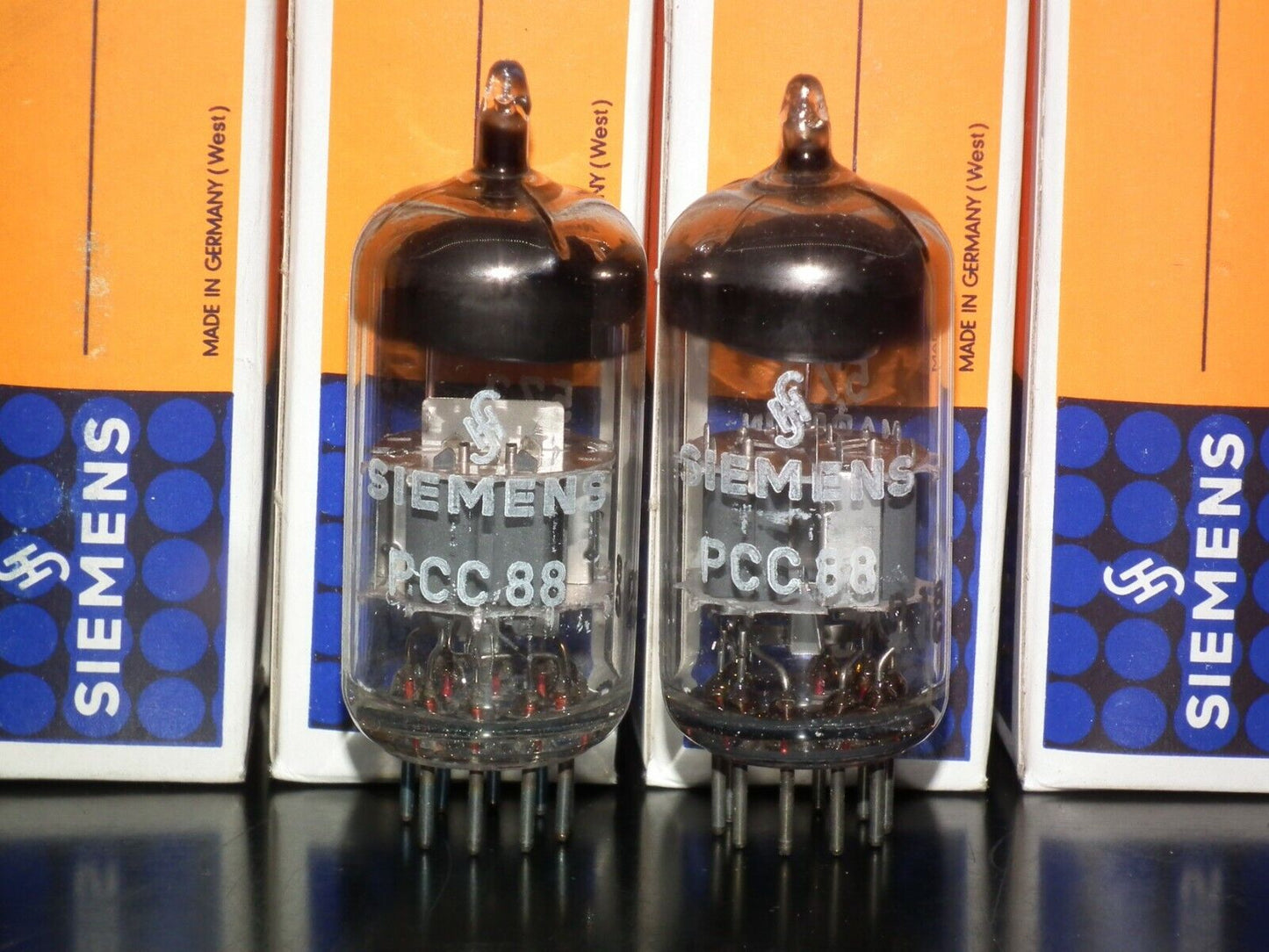 Single (1 pcs) PCC88 Siemens & Halske 7DJ8 Munich Plant West Germany