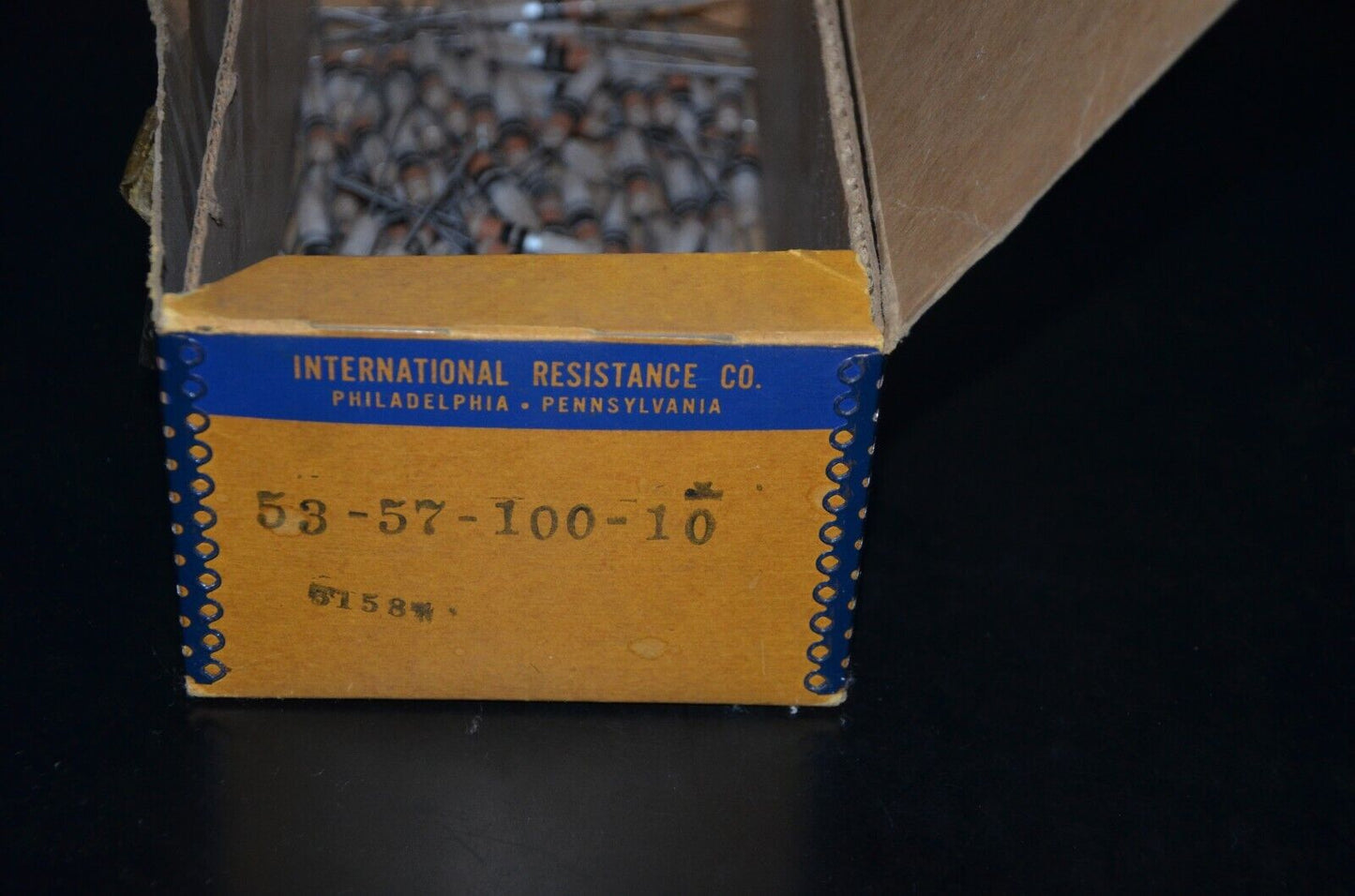 Four (4 pcs) IRC NOS vintage resistors 10 Ohm 2W International Resistance Co.