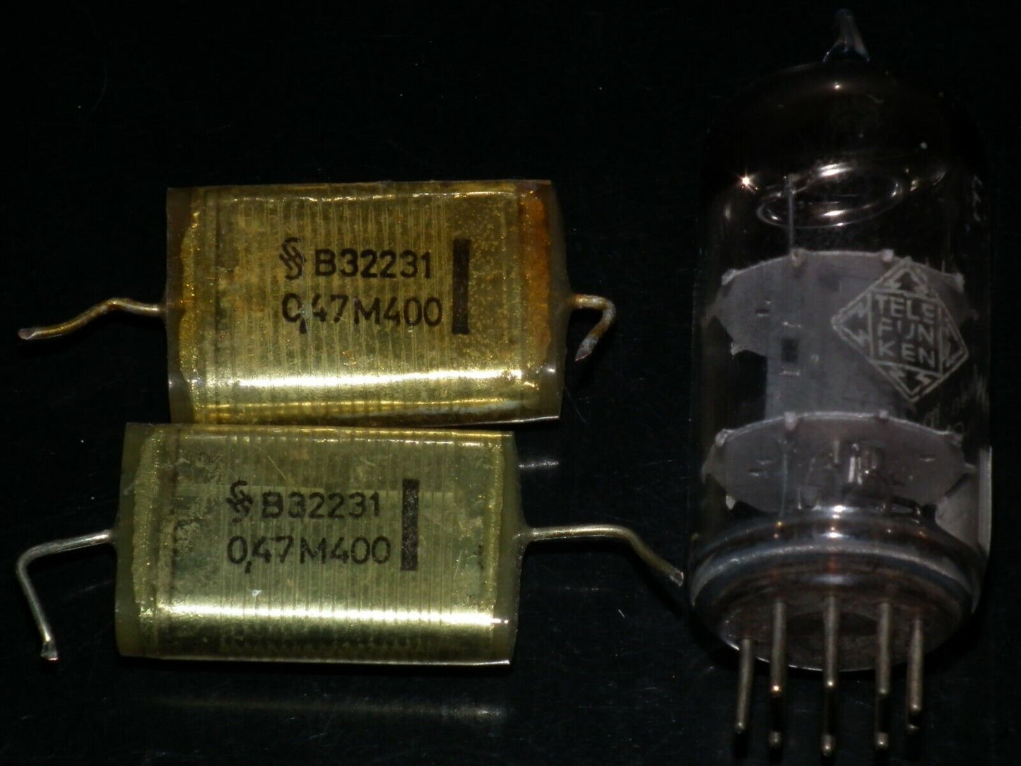 Two vintage Foil Capacitors 0.47mfd 400V Siemens Klangfilm Hi End 470nF 400V