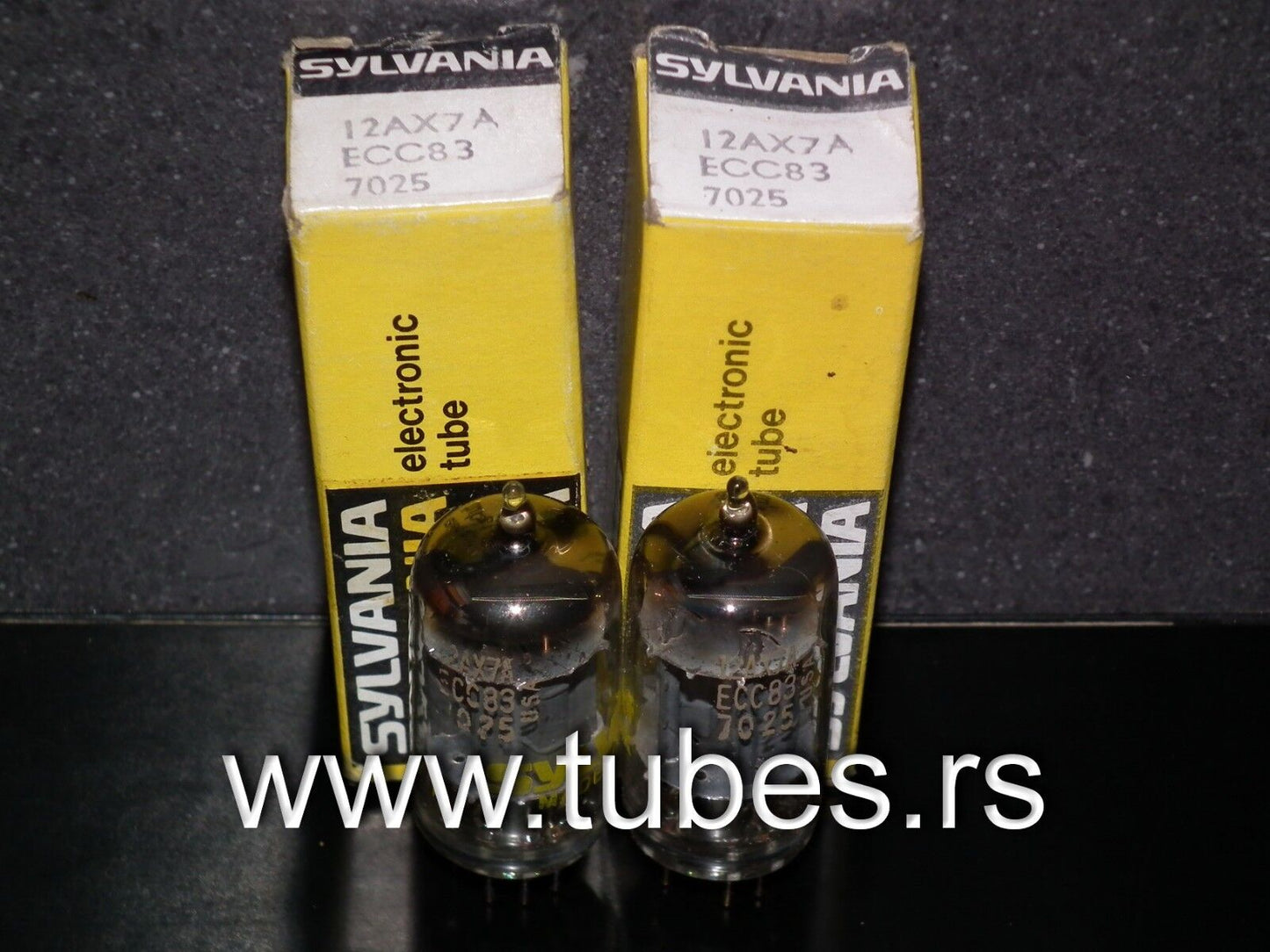 12AU7 Sylvania ECC82  - Platinum Matched Pair - Yellow & Green printing