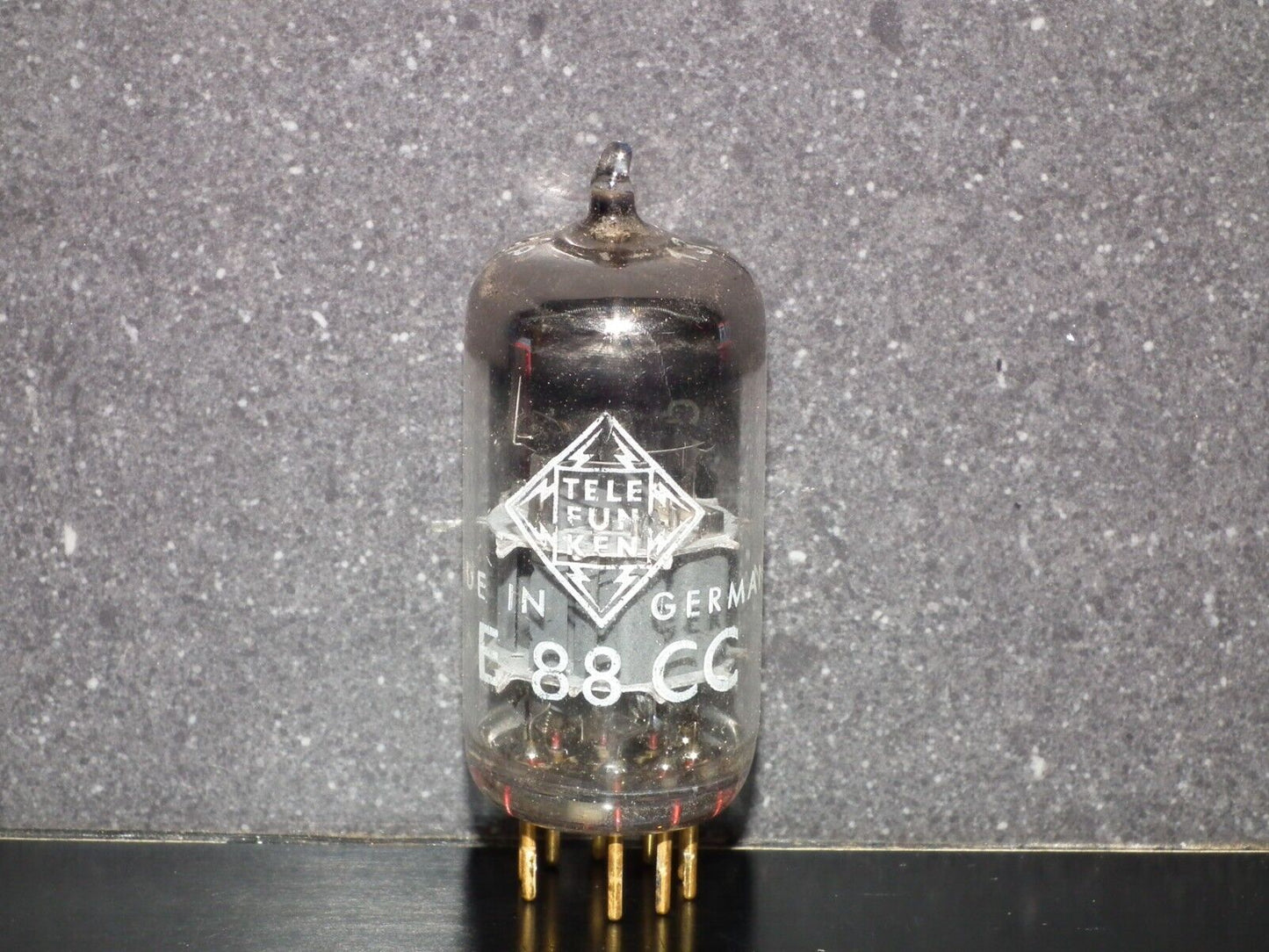 E88CC Telefunken 6922 Tested NOS 135% Diamond Bottom Ulm West Germany
