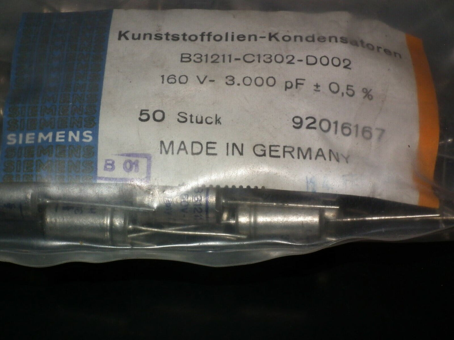 Two vintage NOS Siemens KS Capacitors 3000pF 160V Klangfilm Hi End RIAA preamp