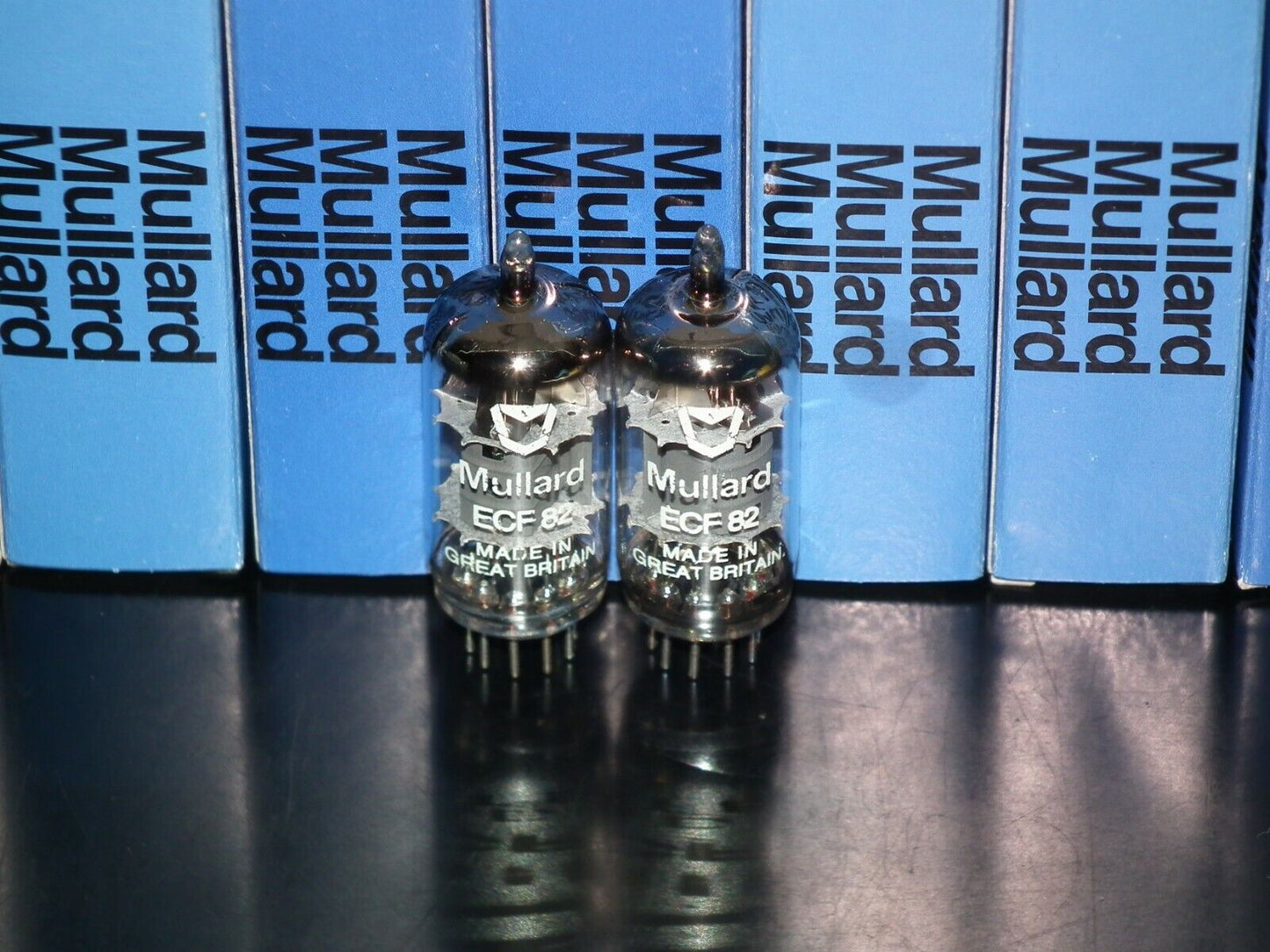 Platinum matched pair (2 tubes) ECF82 / 6GH8A / 6U8 Mullard made back in 70s.