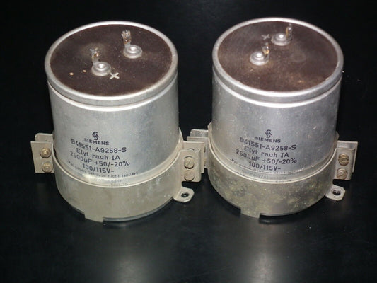 Two vintage Siemens electrolytic capacitors 2500uF / 115V Klangfilm October 1967