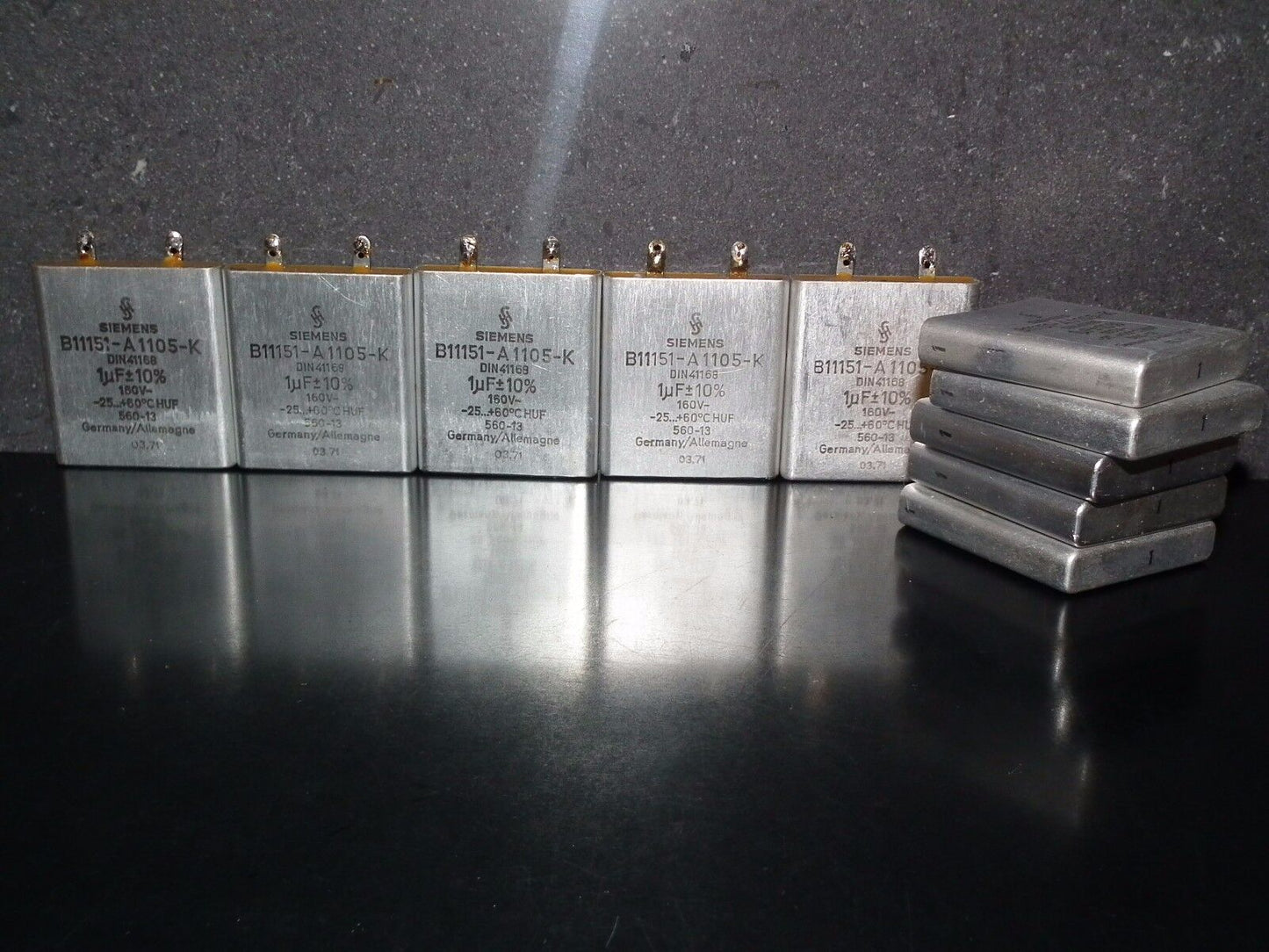 Two vintage Siemens PIO capacitors 1 uF 160V Klangfilm Made in Germany 1978
