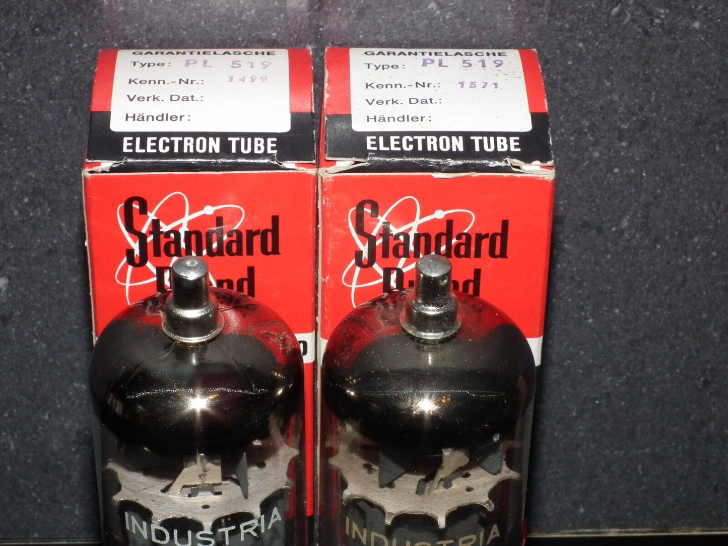 PL519 Standard Germany Brand 40KG6  NOS NIB Platinum Matched Pair EAR859 EAR861