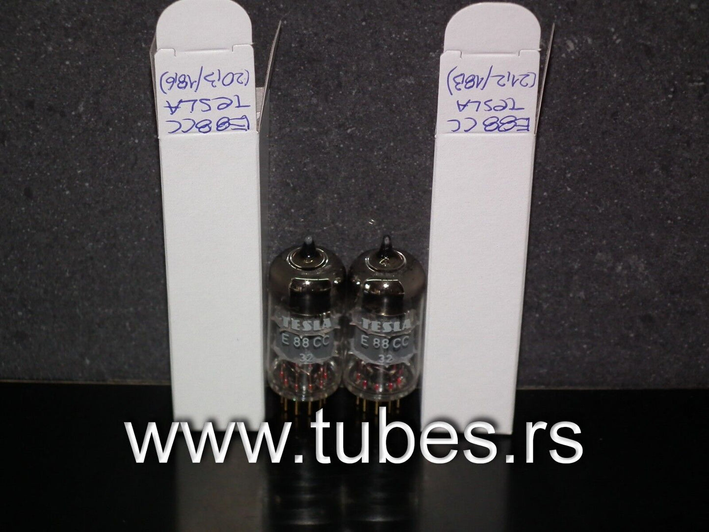 E88CC Tesla 6922 Czechoslovakia NOS Platinum matched pair