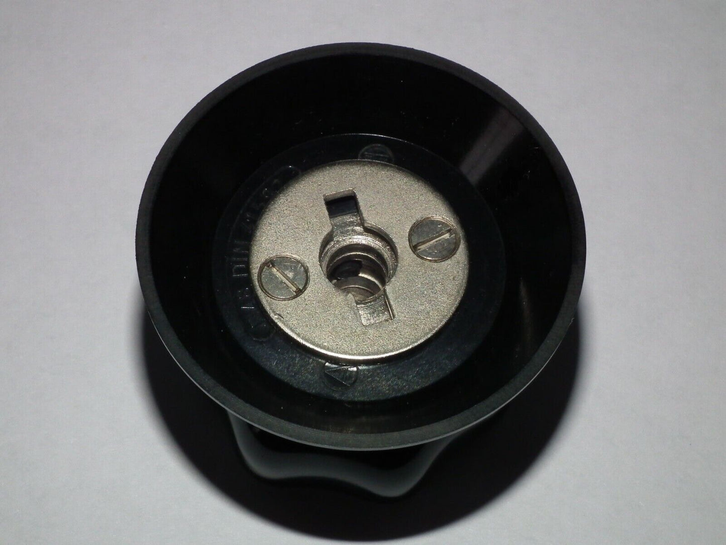 Vintage Siemens Klangfilm Bakelite Knob - Made in W. Germany in 60s Used Perfect