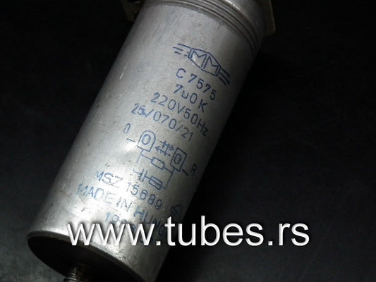 One vintage RC PIO capacitor 7uF 220V Made in Hungary in 1986