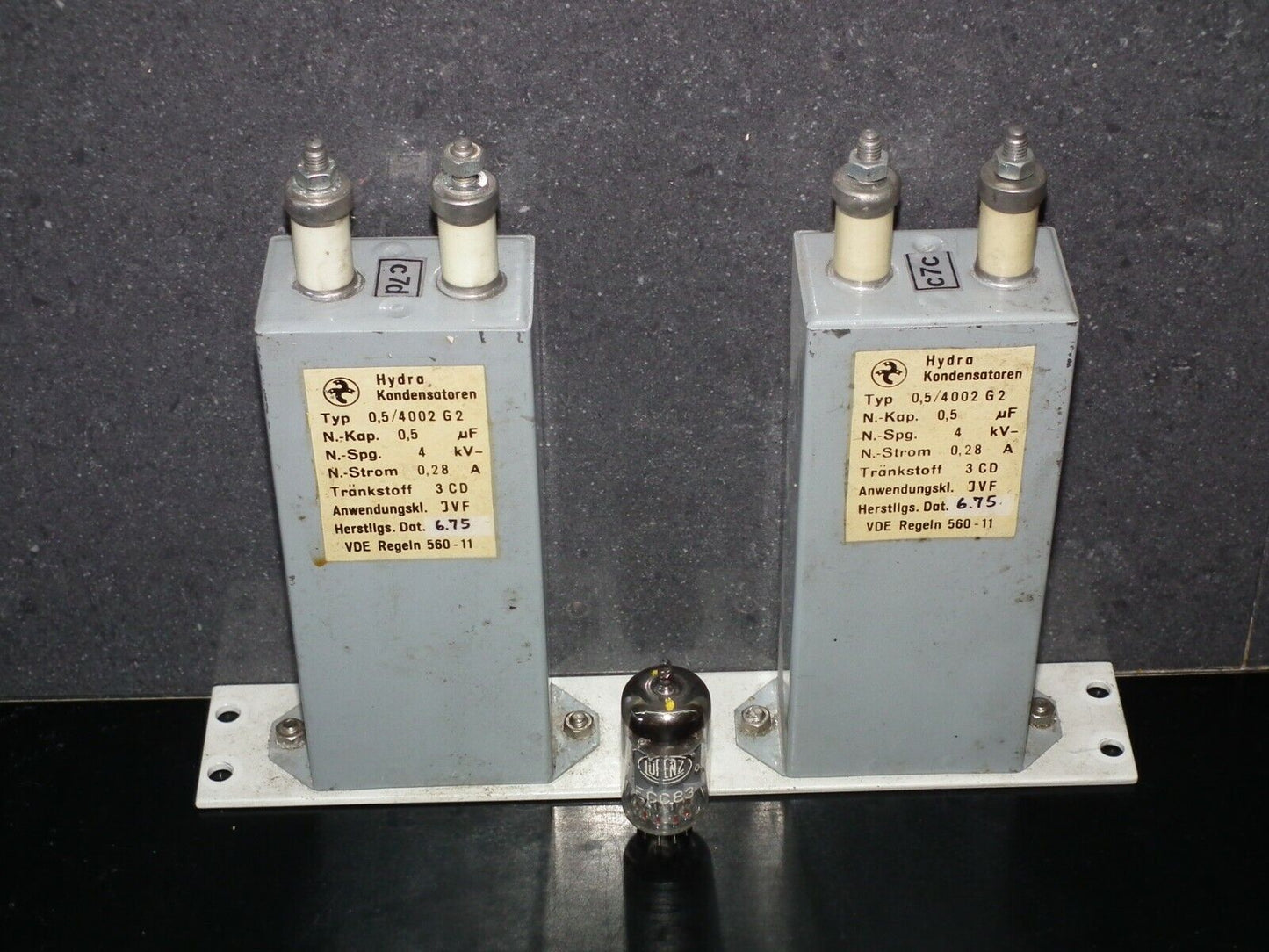 Two vintage Hydra Berlin PIO capacitors 0.5u 4000V Made in Germany 75 0.5mfd 4kV