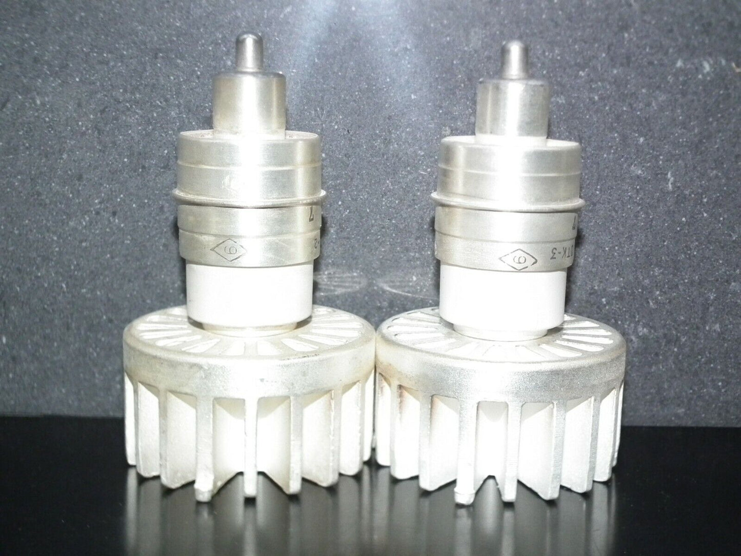 GI7B 2pcs Matched Pair NOS NIB from 70s