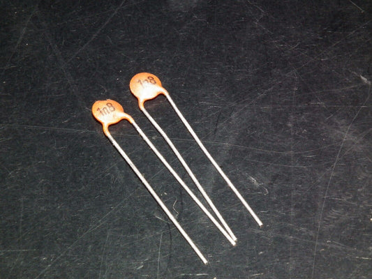 Two NOS Iskra Disc Ceramic Capacitors 1800pF 250V - 1n8 1.8nF 0.0018mfd 250V