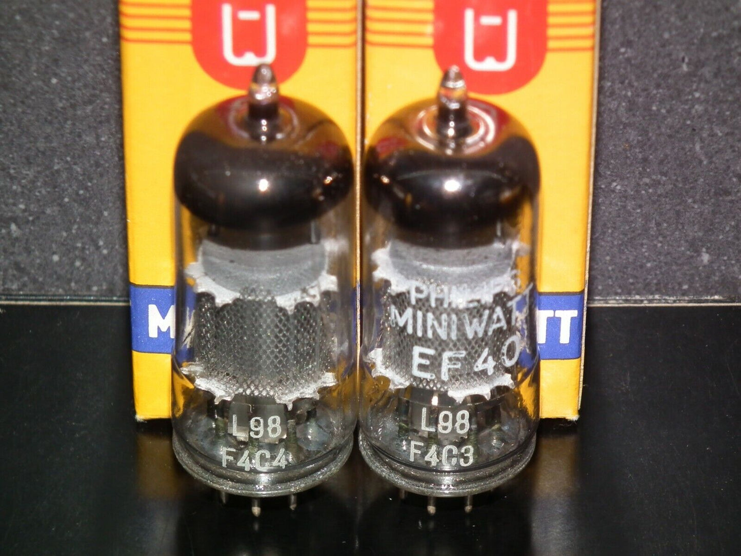 One (1 tube)  EF40 Philips France Suresnes NOS NIB Mesh plate