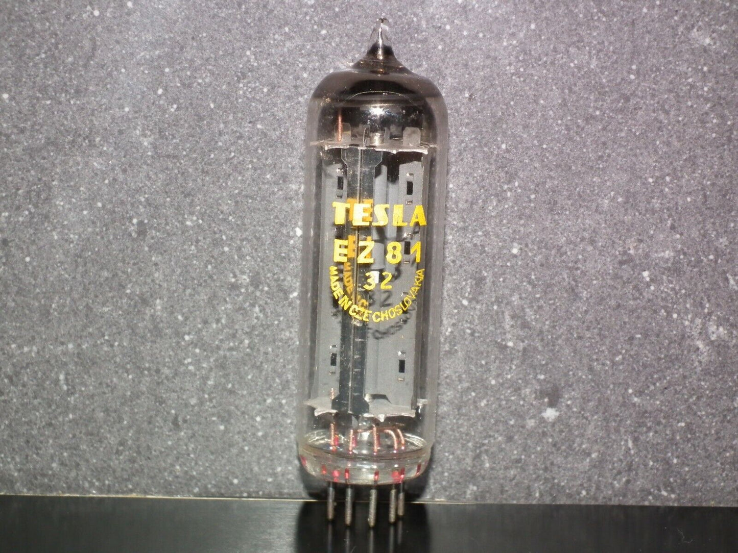EZ81 Tesla 6CA4 NOS Big O Getter Rozhnov tube plant Czechoslovakia Code 32
