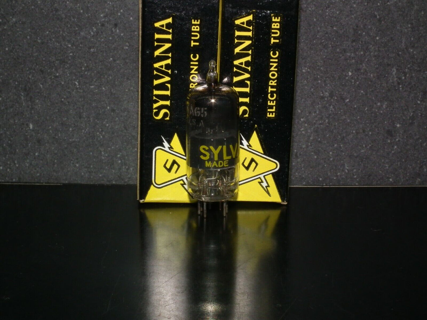 6AG5 Sylvania EF96 NOS NIB