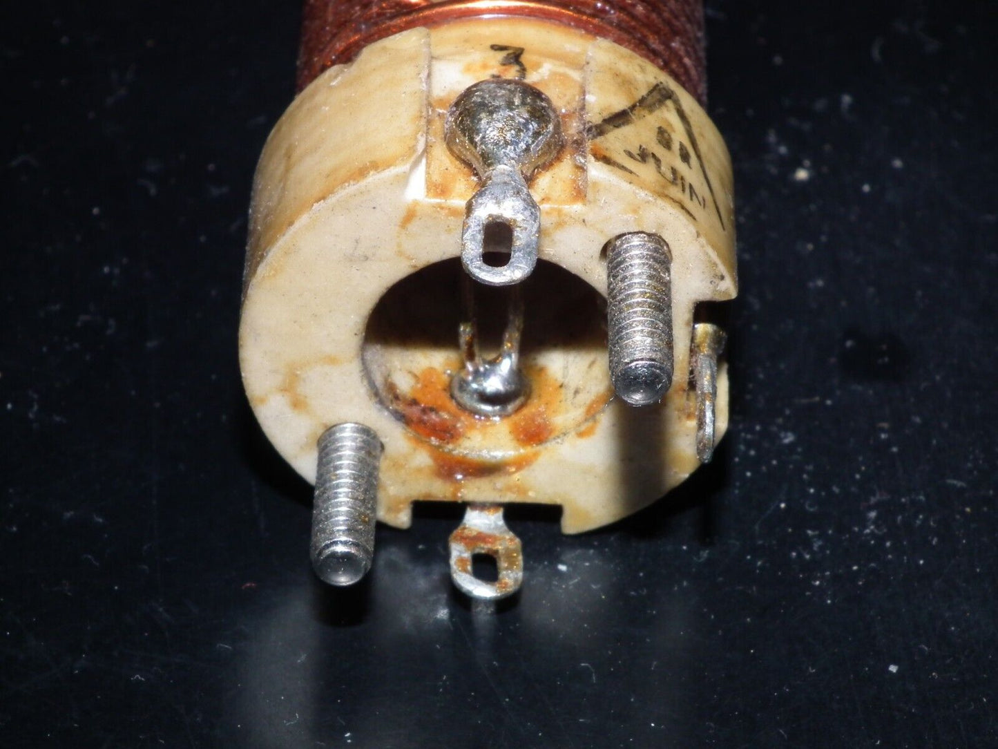 Vintage Ceramic Coil HF Radio AN/GRC-9 RT-77 “Angry Nine” BAND 1 t-107 coil