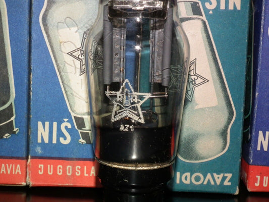 AZ1 RR EI Yugoslavia, old type stem, welded plates, cup disc getter made in 1951