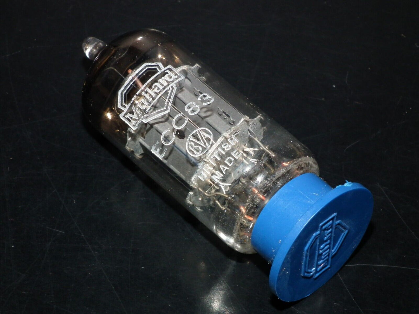 One (1 pcs) ECC83 Mullard 12AX7 NOS NIB