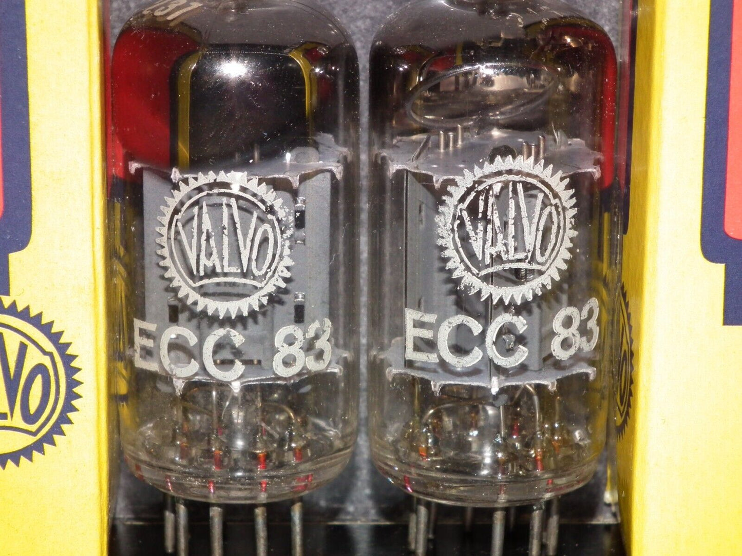 ECC83 Valvo 12AX7 Long Anodes 17mm Inclined Getter mC1 D7E Bottom Codes 120%