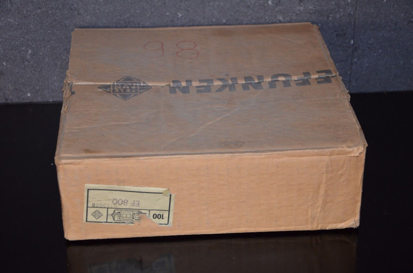 EF800 Telefunken NOS Low Noise Diamond Bottom tube for MIKTEK CV4 MK9 microphone