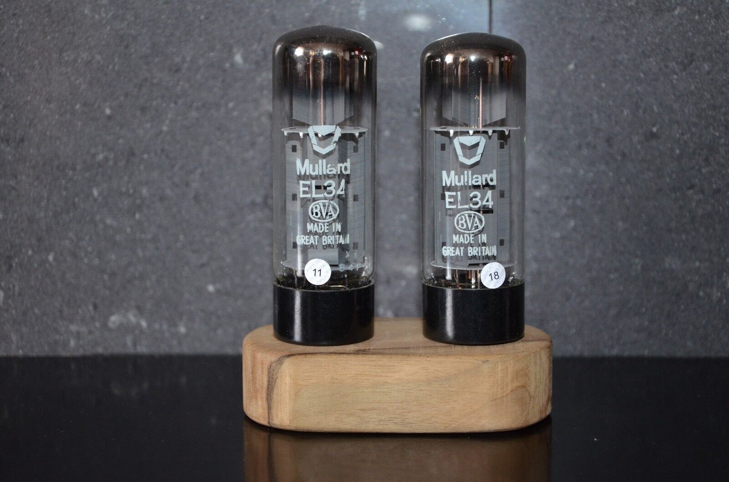 EL34 6CA7 Mullard Xf3 NOS Platinum Matched Pair, Made in Blackburn, 1974