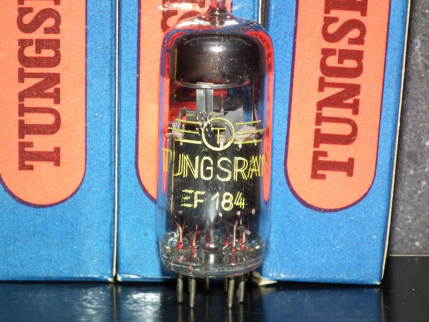 EF184 Tungsram Hungary 1971 NOS NIB 6EJ7 6F26 6J51P