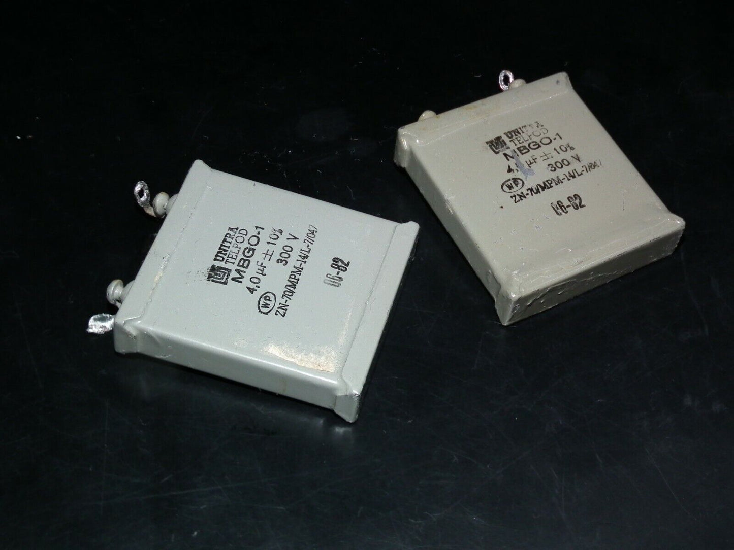 Two vintage Unitra PIO capacitors 4uF 300V 4mfd tube audio Glass End Seal 1981