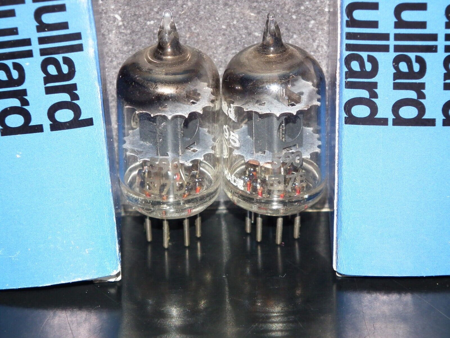 Matched Pair EF95 5654 6AK5W Mullard WHYTELEAFE Square Getter NOS Made in UK