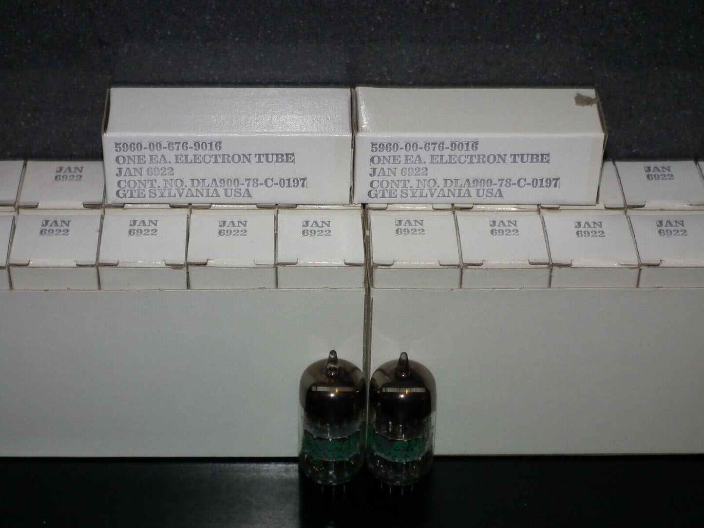 E88CC 6922 Sylvania Platinum Matched Pair Low Noise in original boxes USA NOS