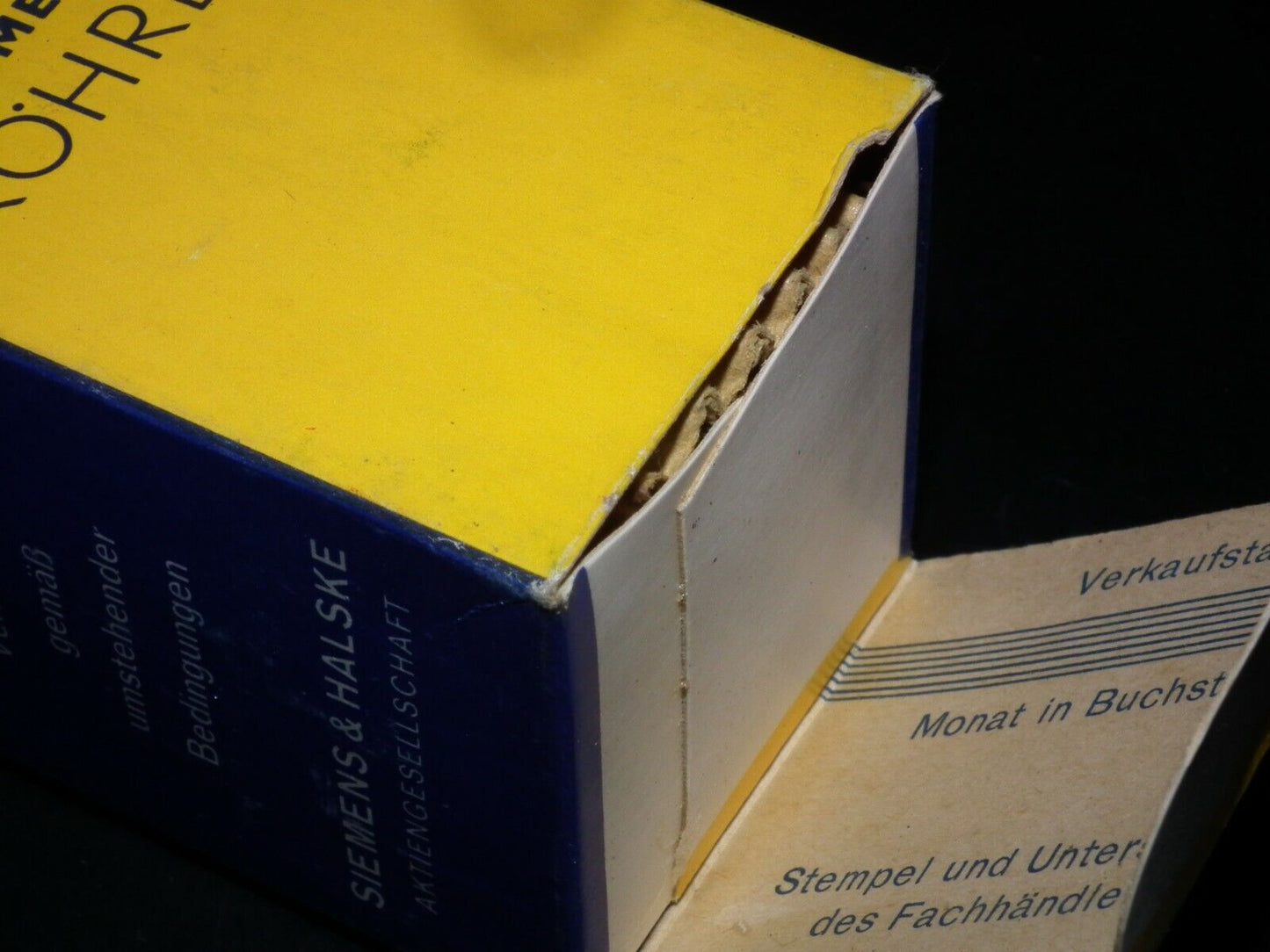 One (1 pcs) ECH4 Siemens NOS NIB, sealed boxes, never opened, as is ...