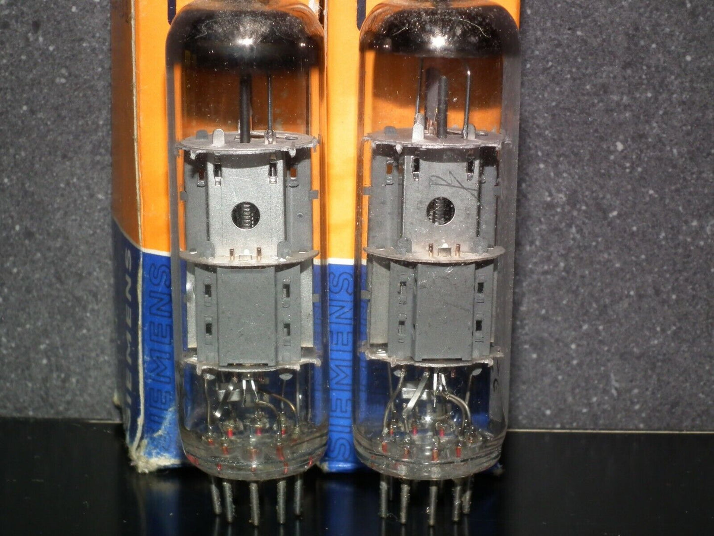 Matched Pair (Two tubes) PCL805 Siemens Triode Pentode Tube NOS NIB
