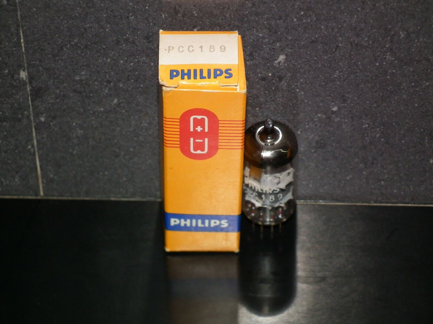 PCC189 7ES8 Philips A Frame Made in Holland in 70s, very quiet, variable mu