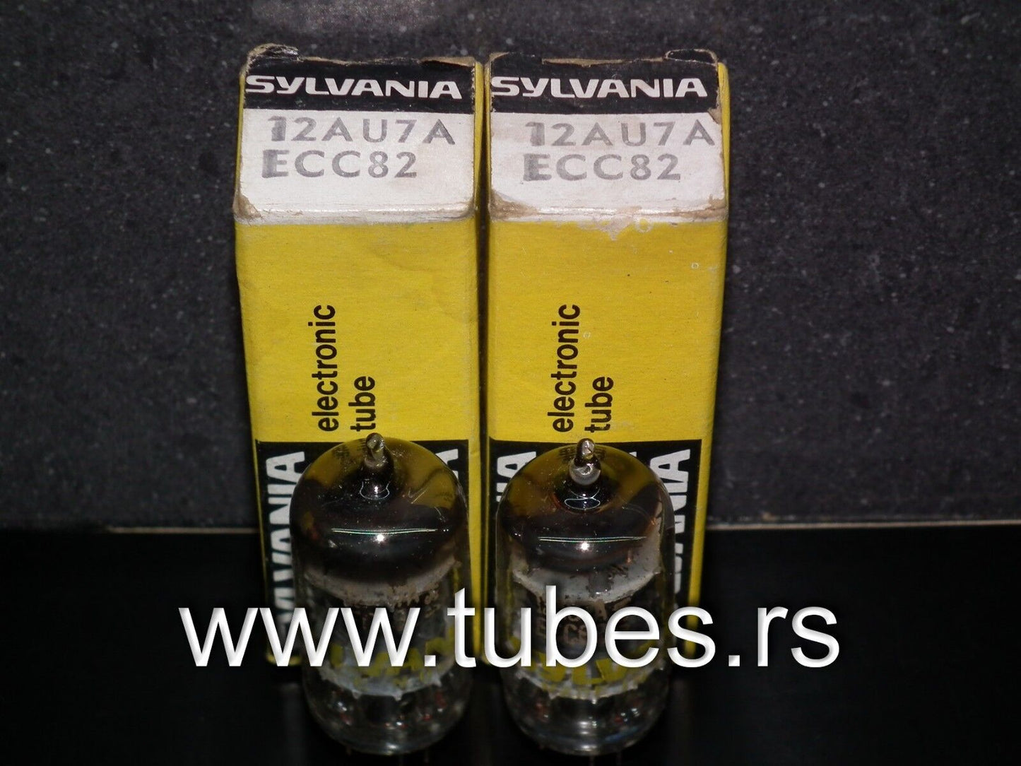 12AU7 Sylvania ECC82  - Platinum Matched Pair - Yellow & Green printing