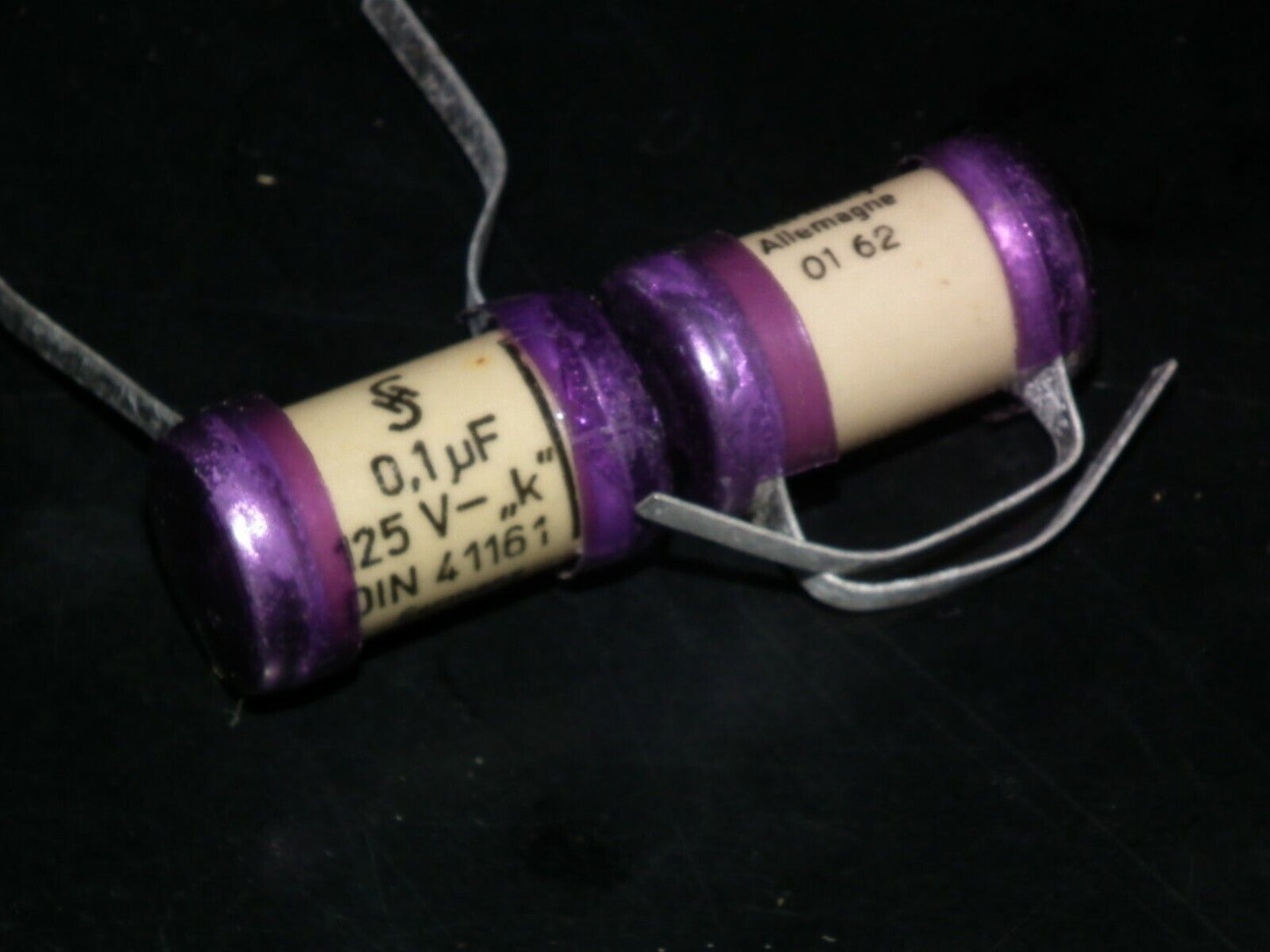 Two vintage Sikatrop Capacitors 0.1mfd 125V Siemens Klangfilm Hi End 100nF 125V