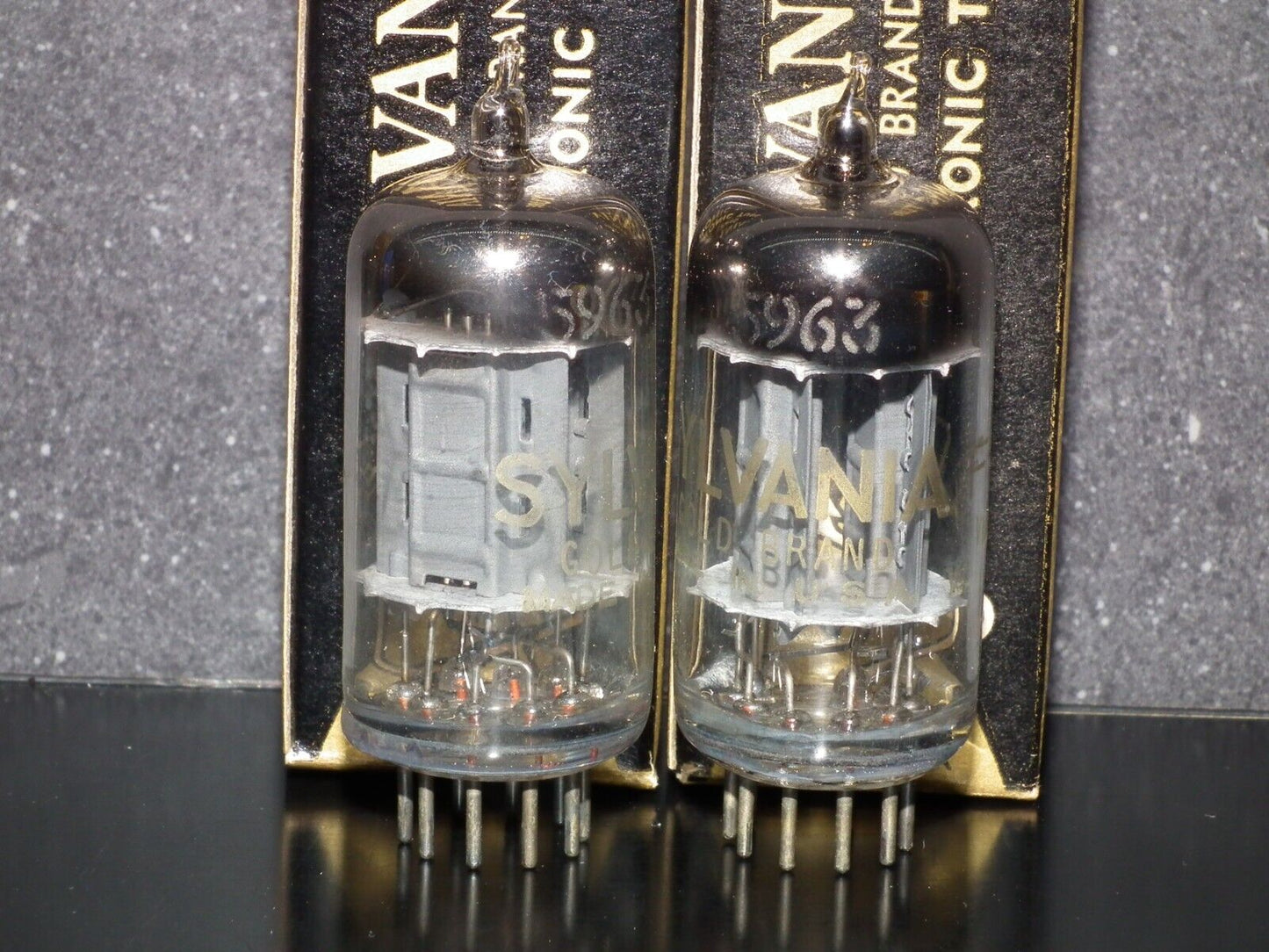 5963 Sylvania Gold 12AU7 ECC82 NOS Matched pair Long Box Plates Square Getter